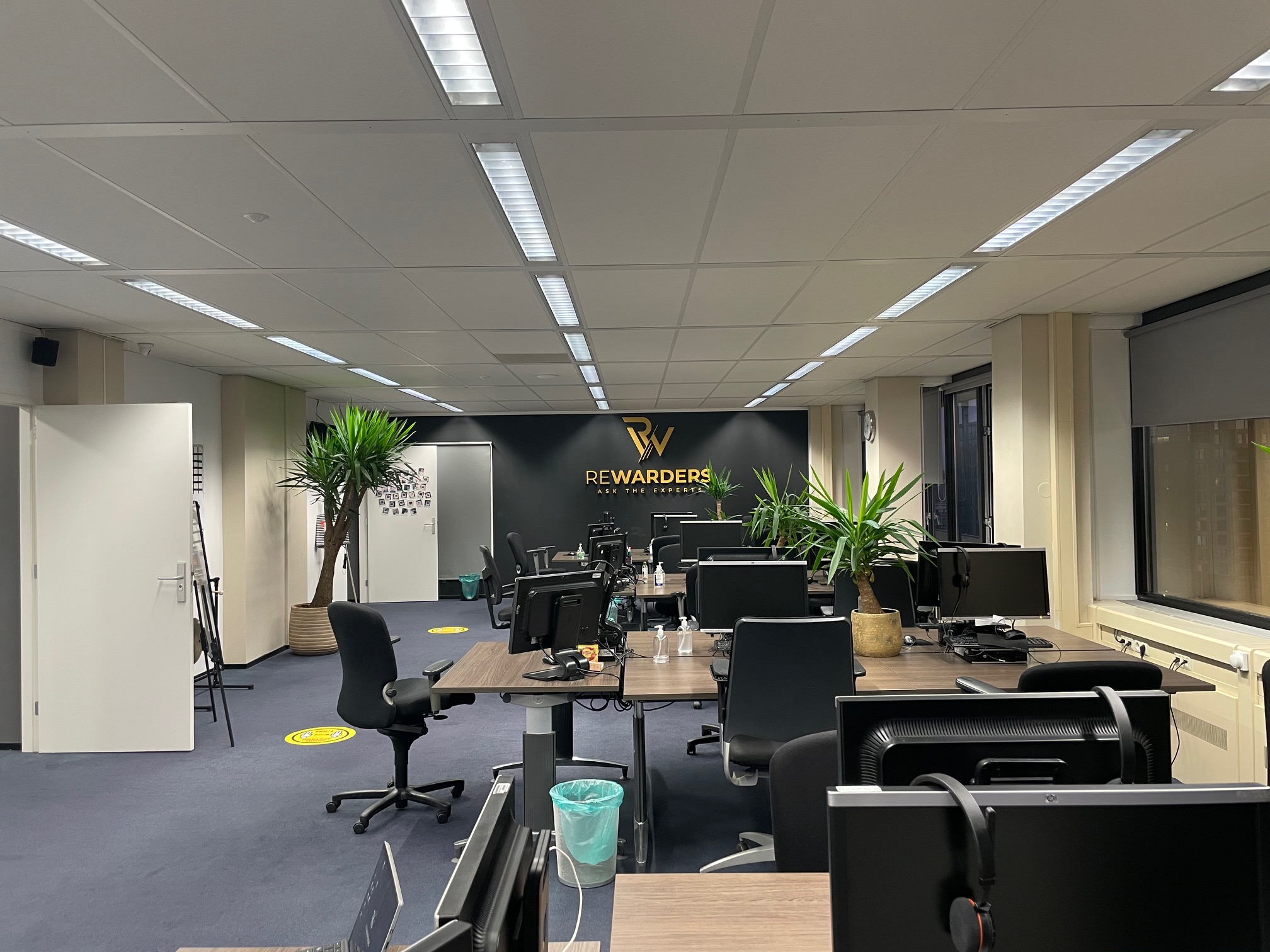Het callcenter van Rewarders in Den Haag
